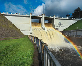 Kniha “VLTAVA - Libor Svacek" - vydani 1., rok 2011 Photographer: Libor Svacek; box@fotosvacek.cz; Mobile: +420 602428001; 