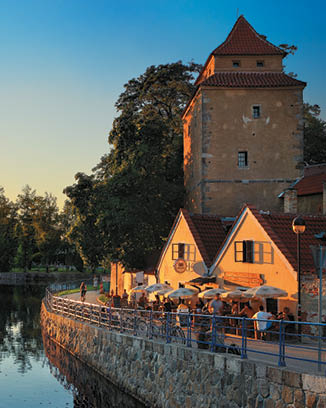 Kniha “CESKE BUDEJOVICE - Libor Svacek" - vydani 1., rok 2012 Photographer: Libor Svacek; box@fotosvacek.cz; Mobile: +420 602428001; 