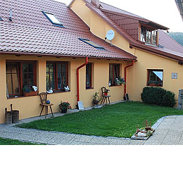 Apartmány U Kapličky (Kamýk nad Vltavou)